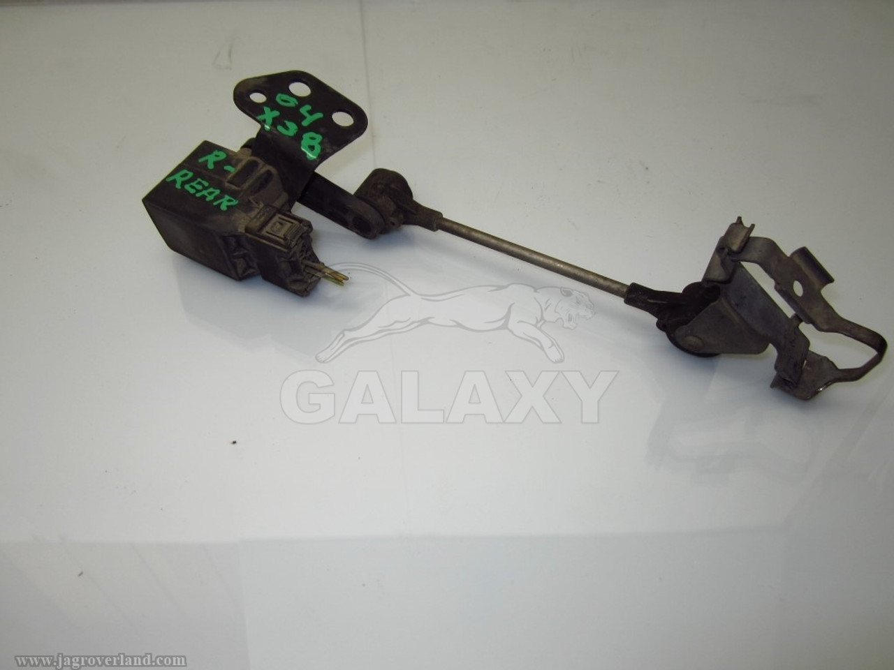 04-09 XJ8 XJR Rear Right Suspension Ride Height Control